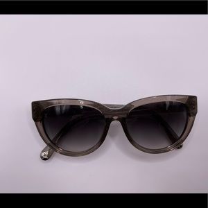 Louis Vuitton  cat eyes sunglasses